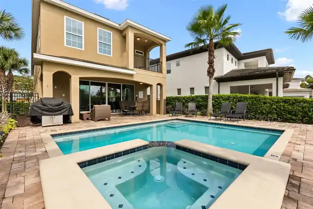 Listing Photo 18