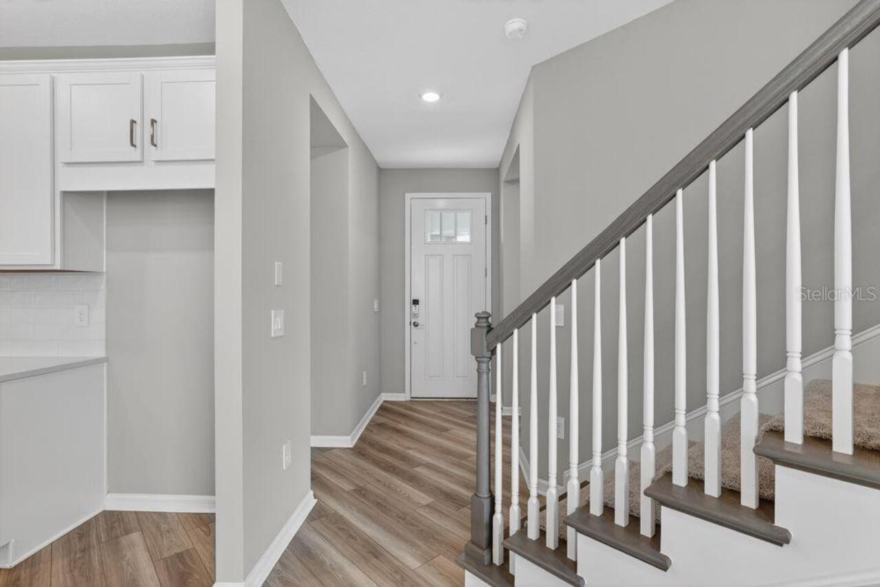 Listing Photo 11