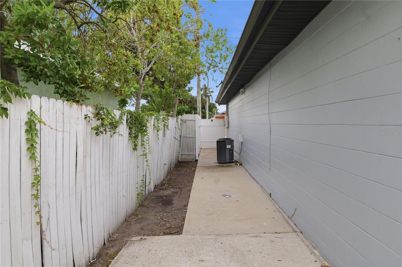 Listing Photo 32
