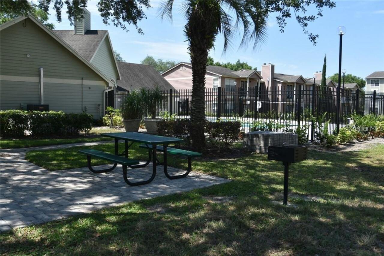 Listing Photo 14