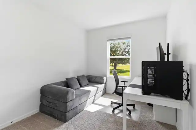Listing Photo 23