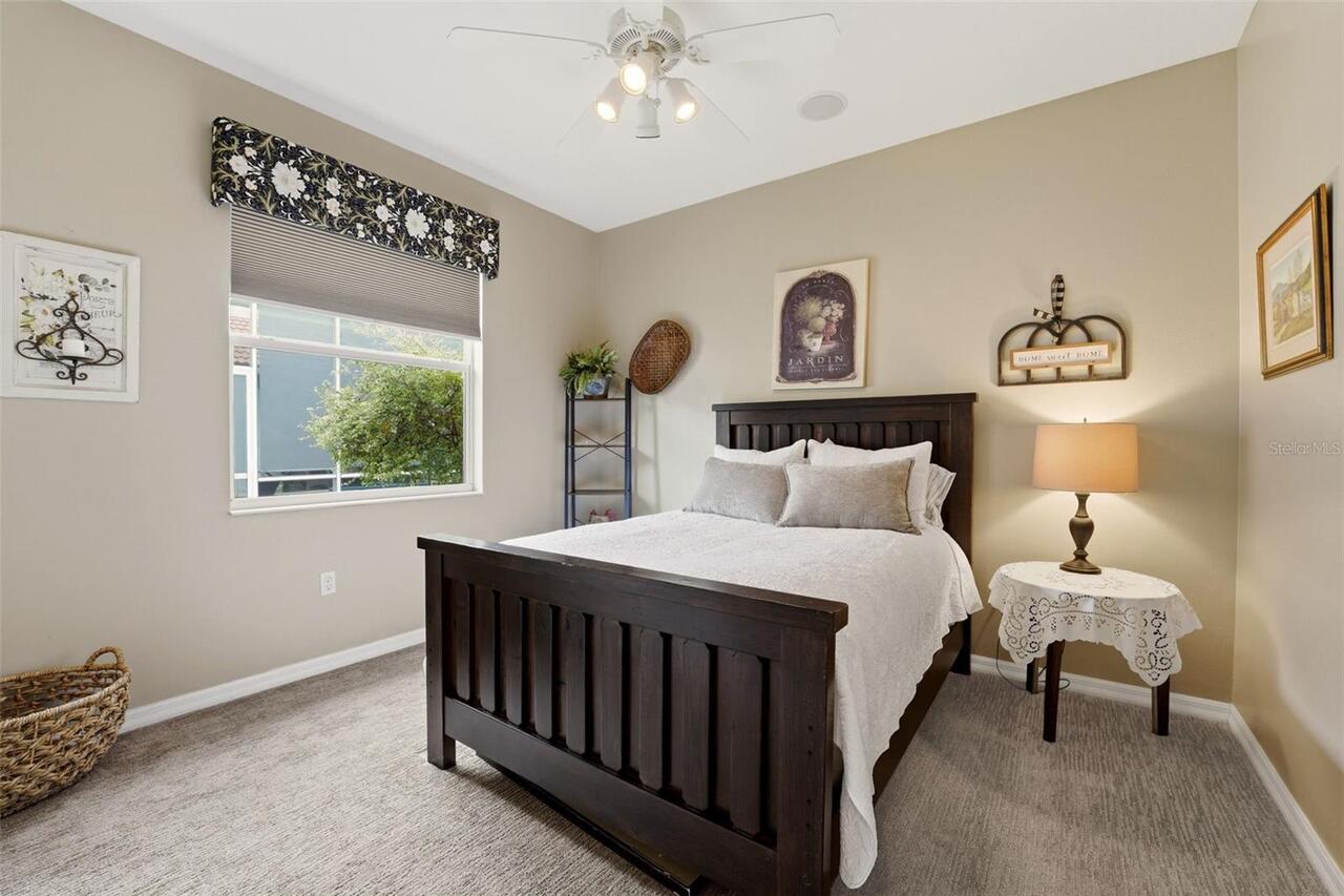 Listing Photo 32