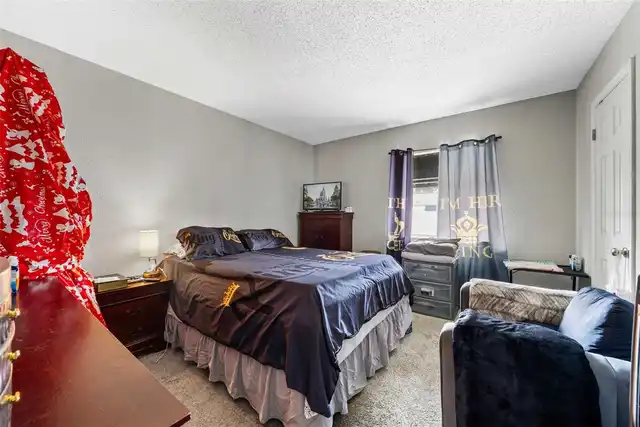 Listing Photo 16