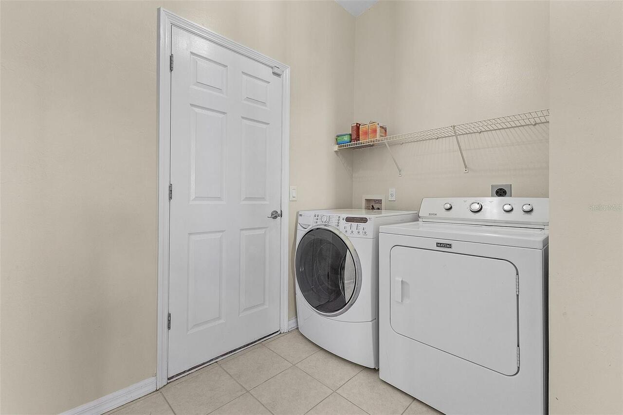 Listing Photo 12