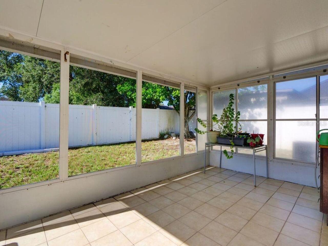 Listing Photo 16