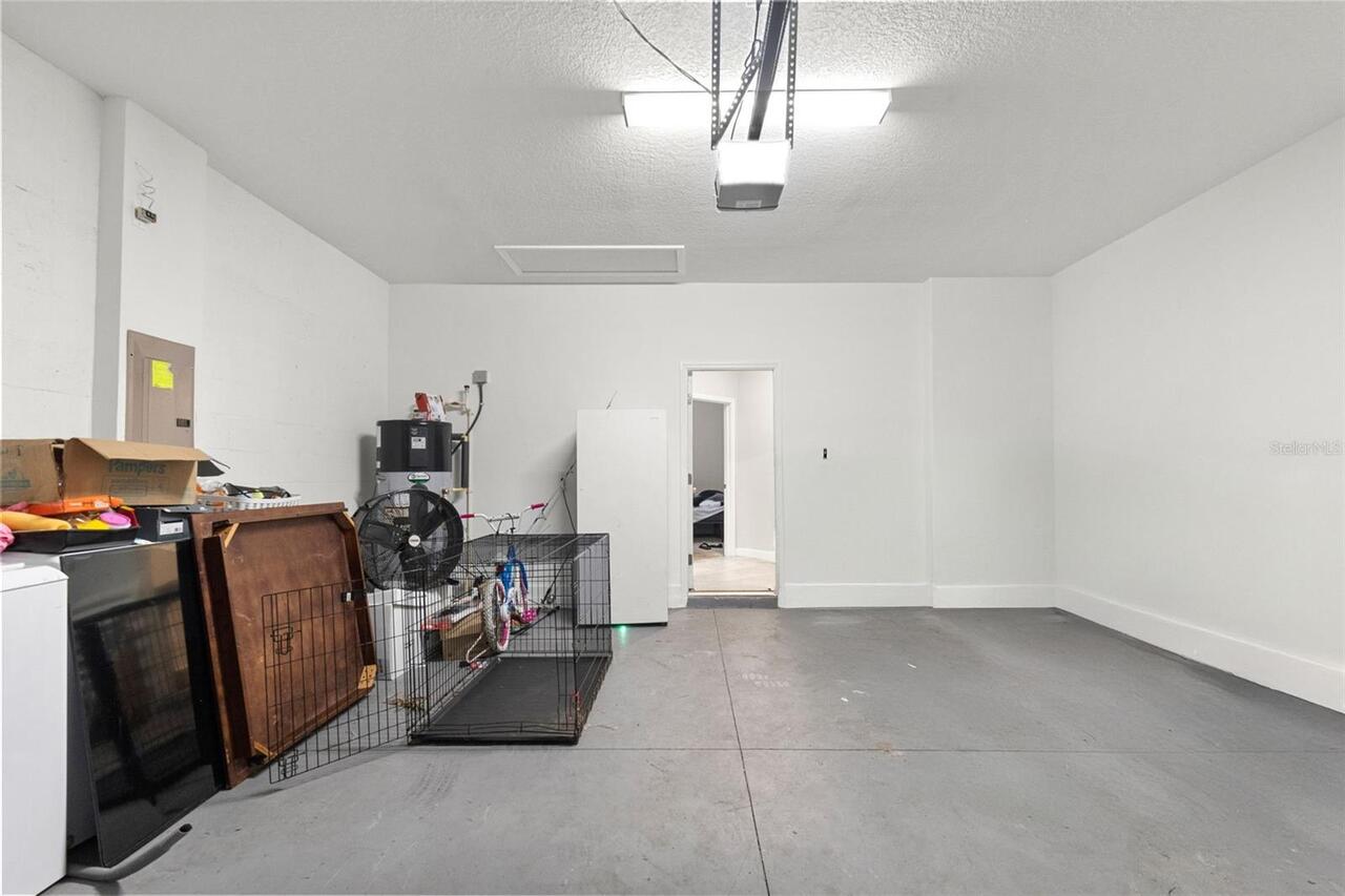 Listing Photo 11