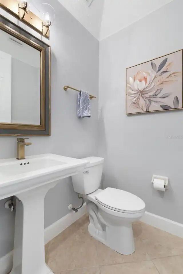 Listing Photo 44