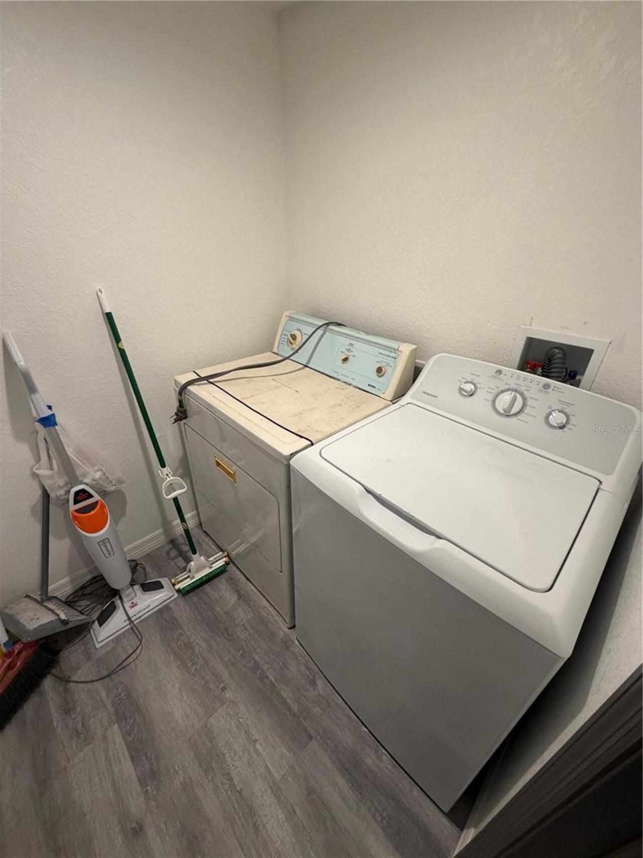 Listing Photo 9