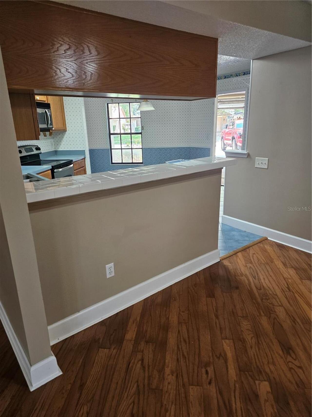 Listing Photo 7