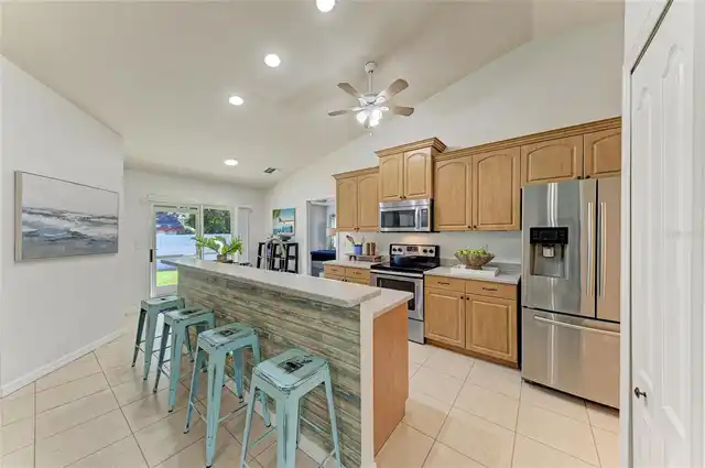 Listing Photo 6