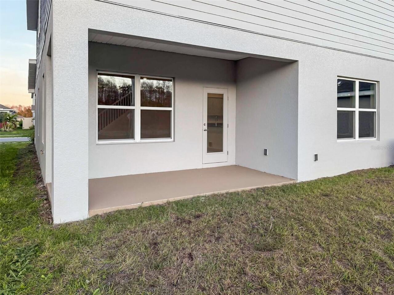 Listing Photo 10