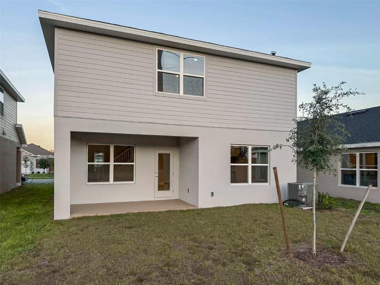 Listing Photo 11