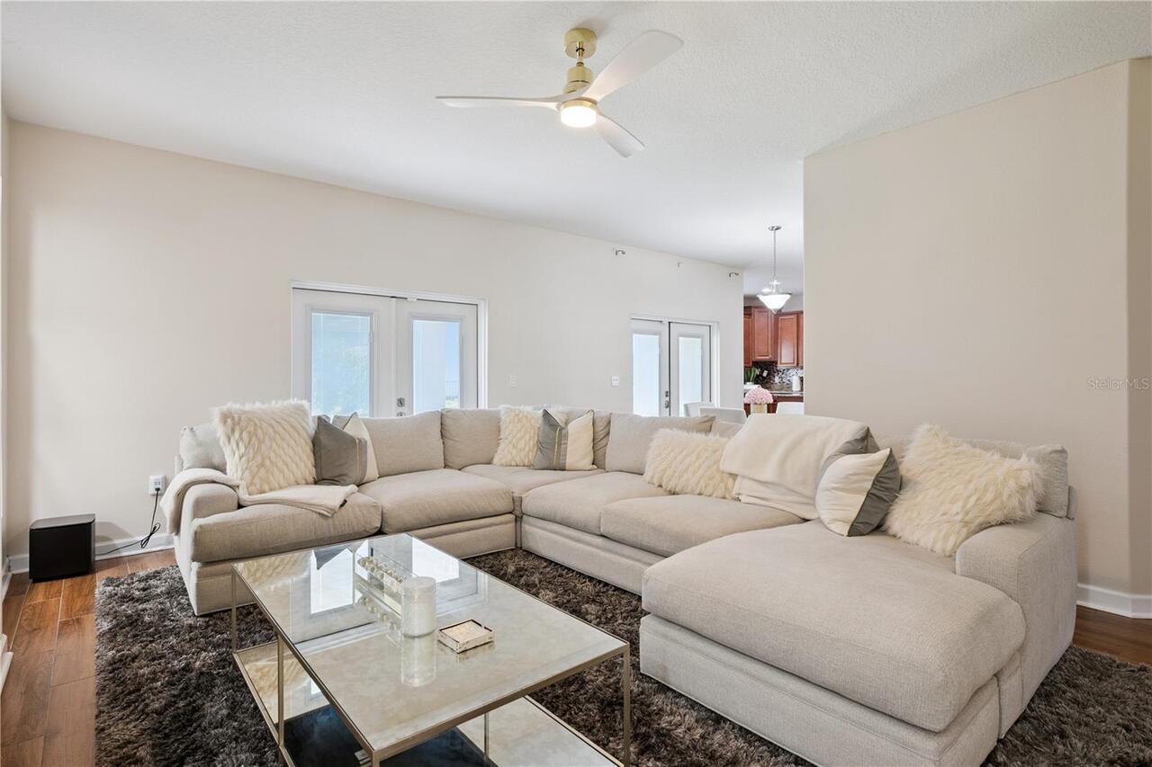 Listing Photo 9