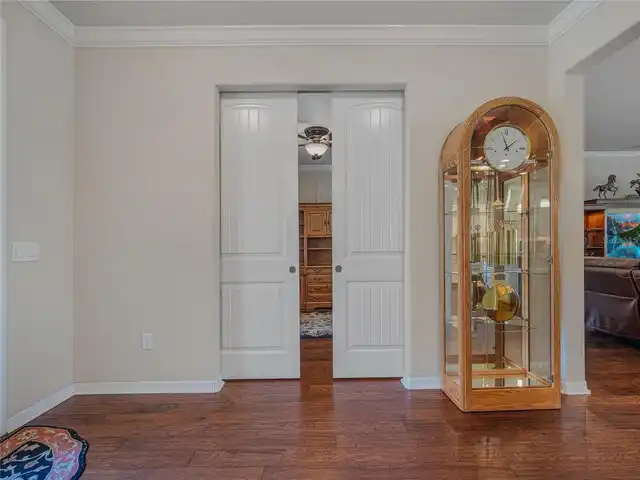 Listing Photo 7