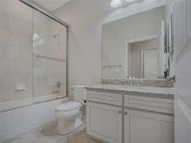 Listing Photo 14