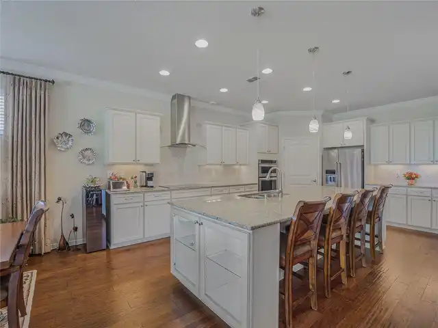 Listing Photo 23