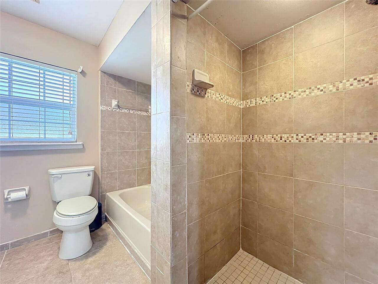Listing Photo 40