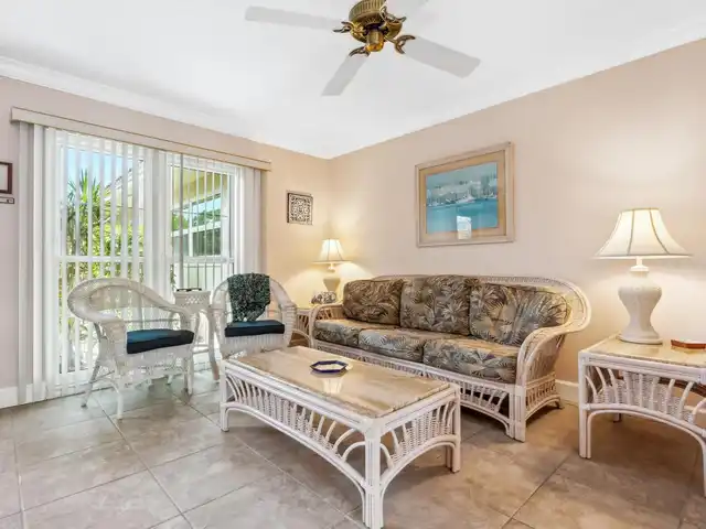 Listing Photo 6