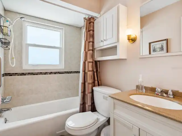 Listing Photo 19