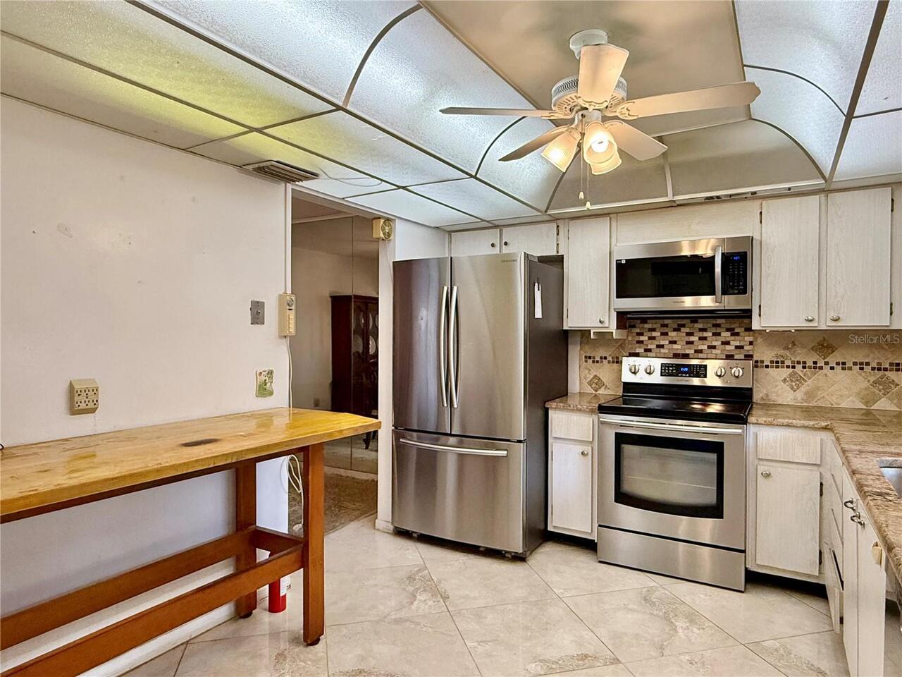 Listing Photo 10