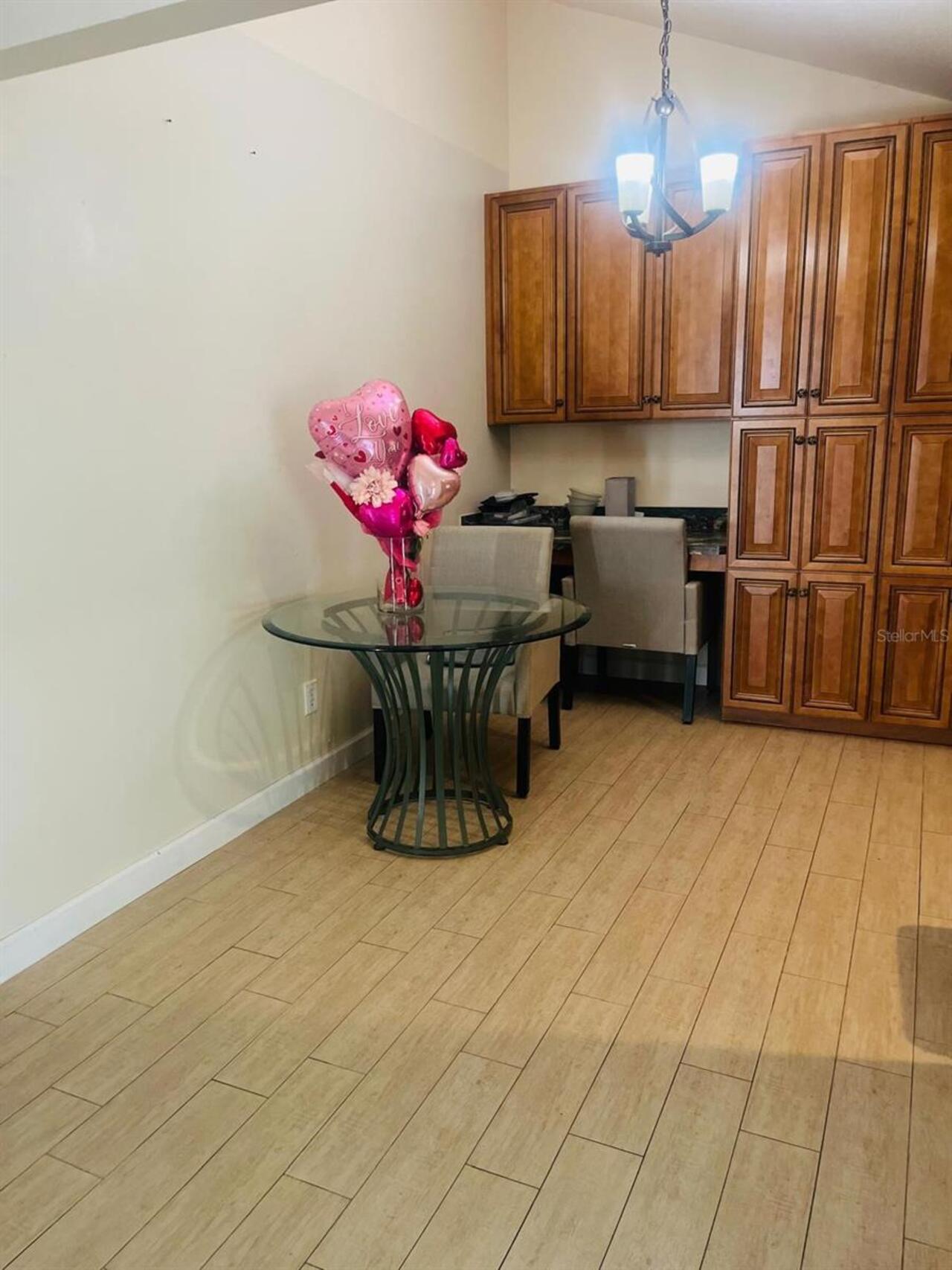 Listing Photo 7
