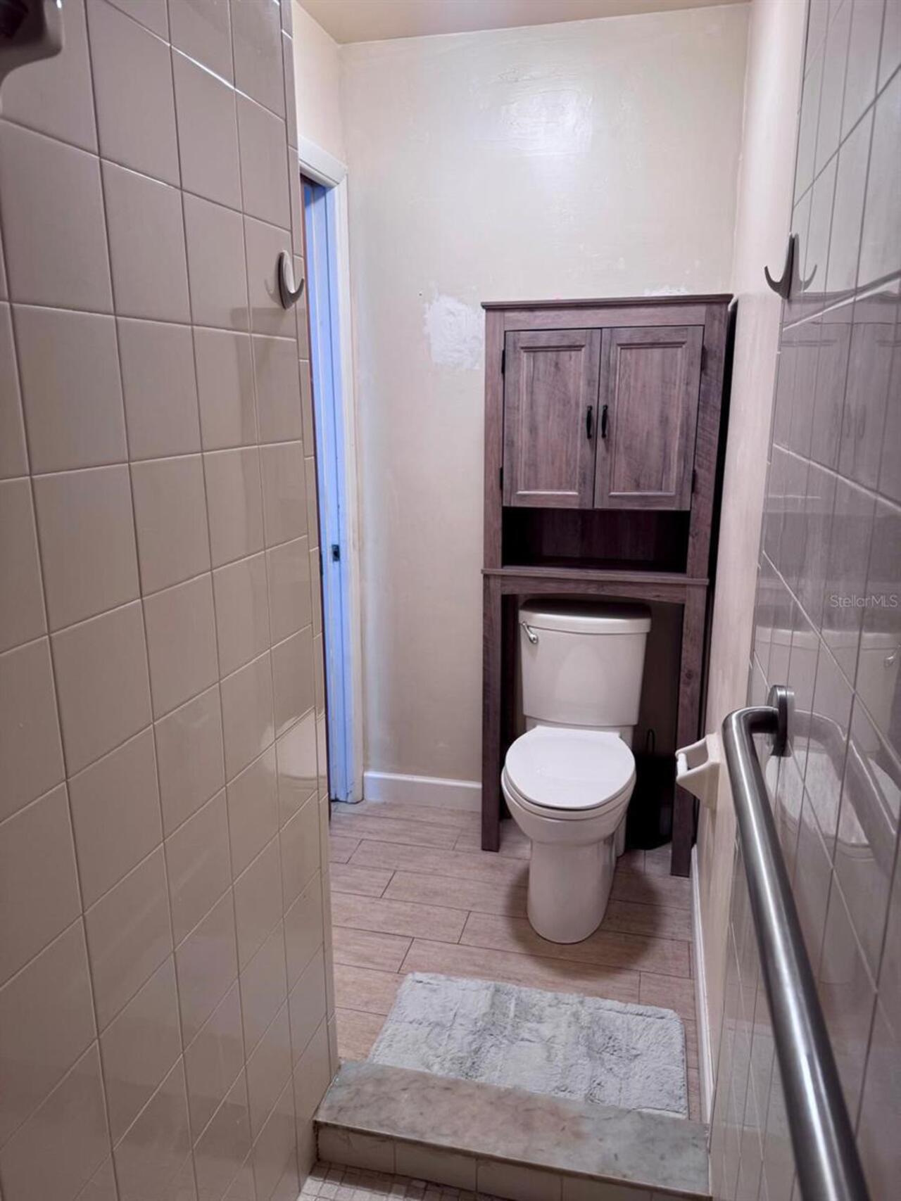 Listing Photo 17