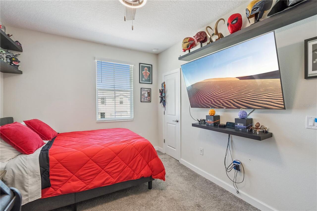 Listing Photo 17