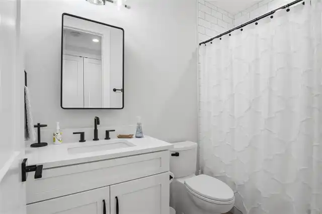 Listing Photo 44