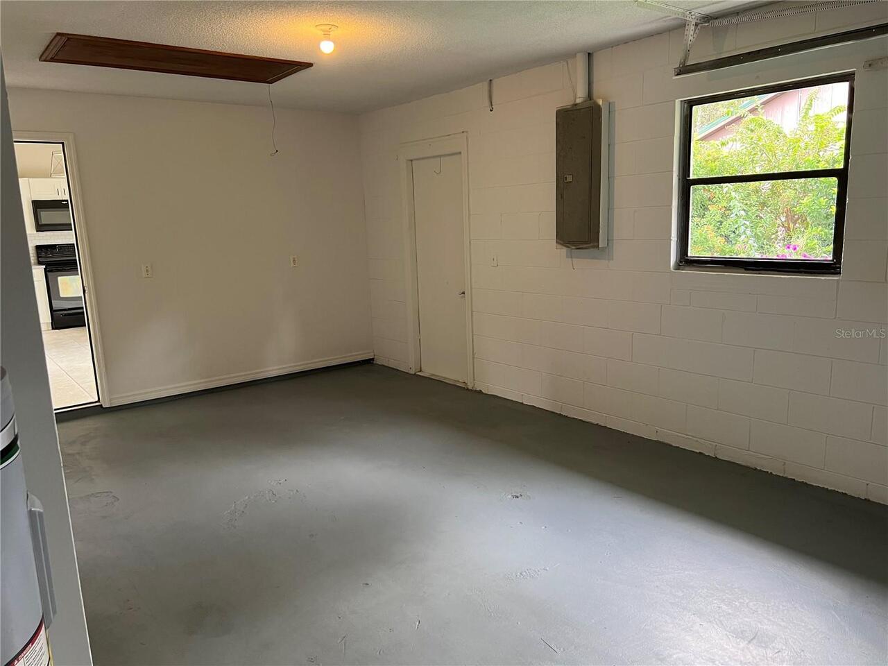 Listing Photo 14