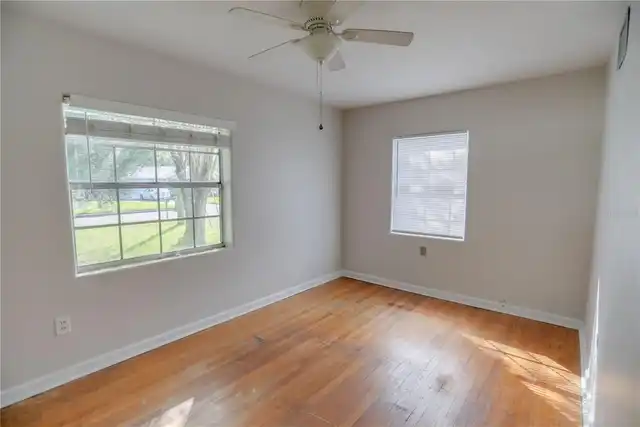 Listing Photo 7