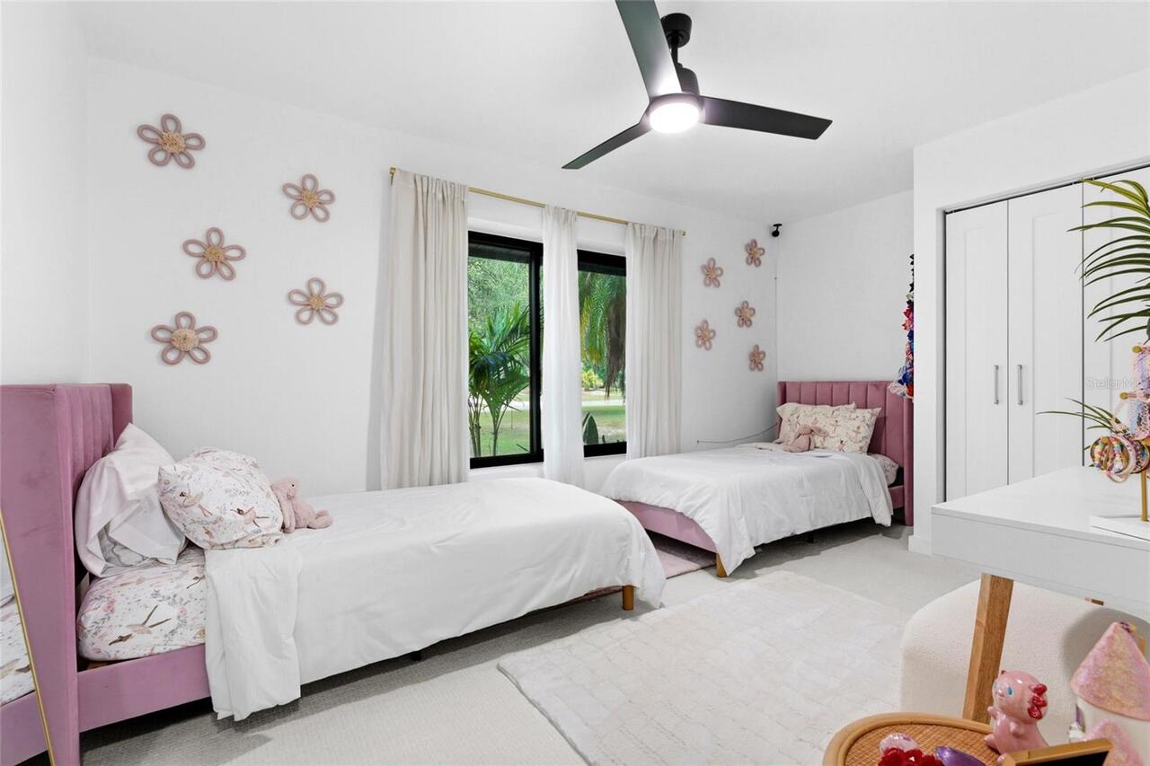 Listing Photo 37