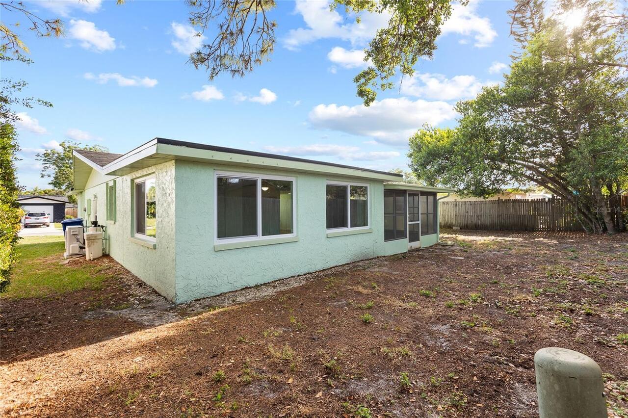 Listing Photo 32