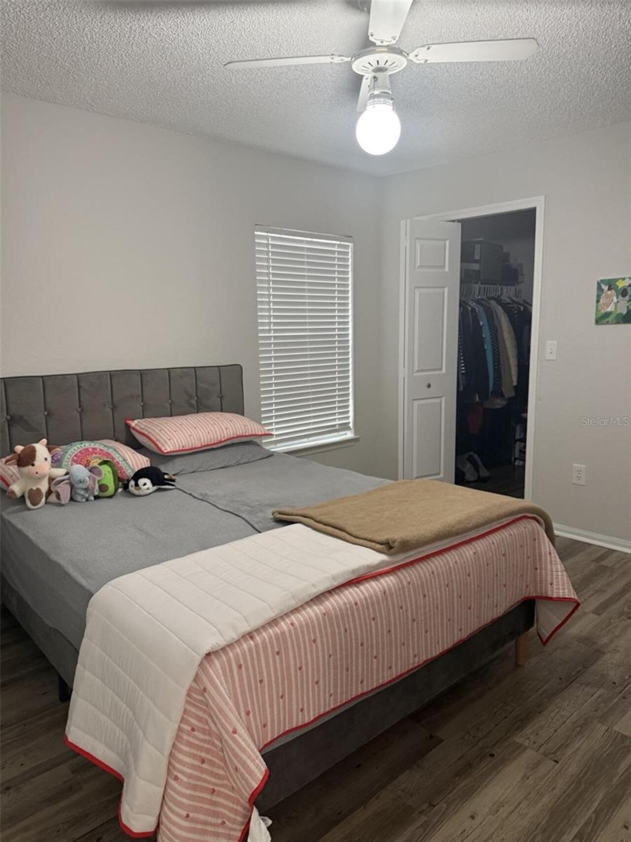 Listing Photo 11