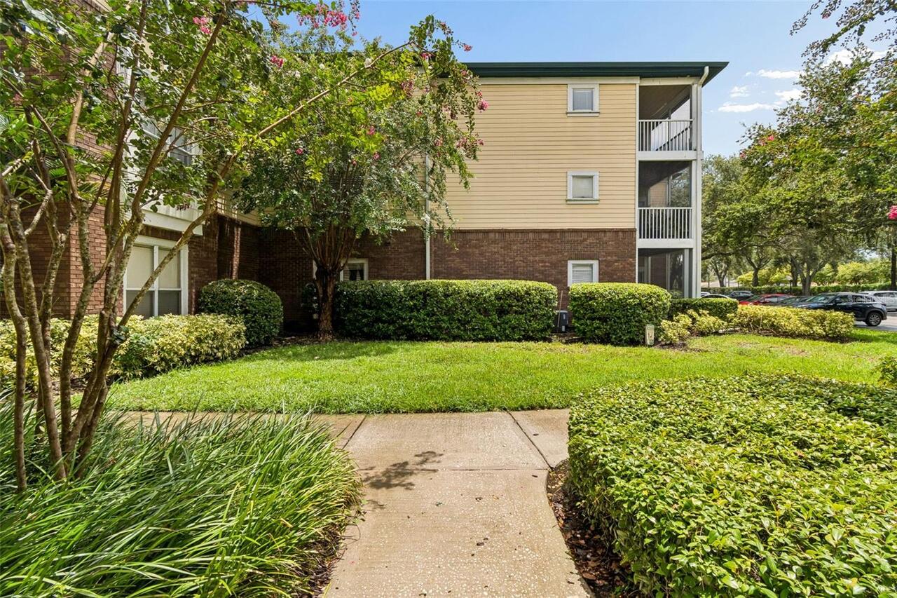 Listing Photo 12