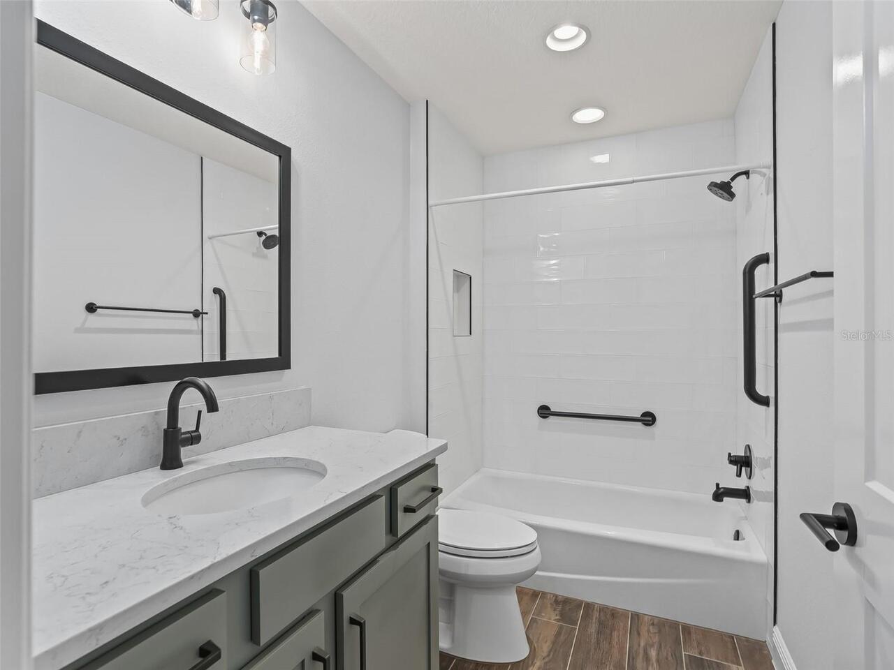 Listing Photo 42