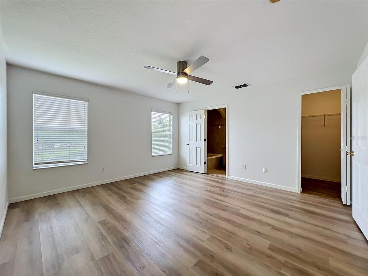 Listing Photo 43