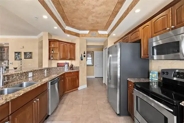 Listing Photo 15