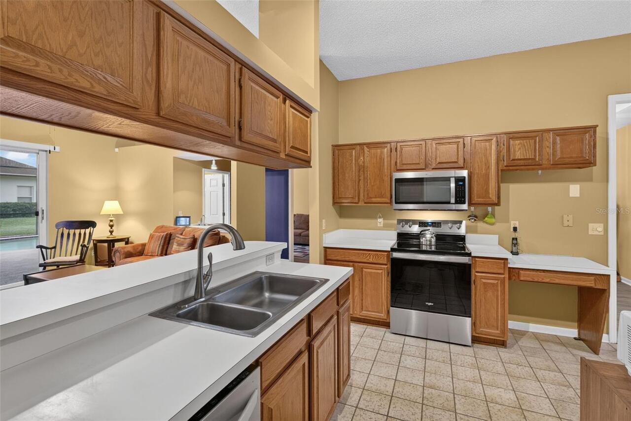 Listing Photo 17
