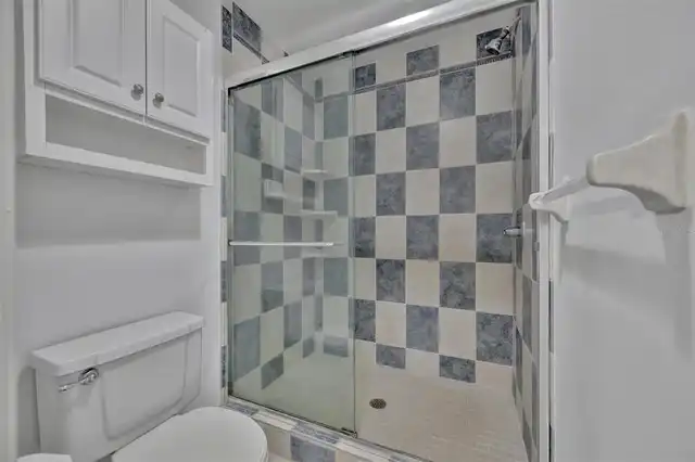 Listing Photo 28