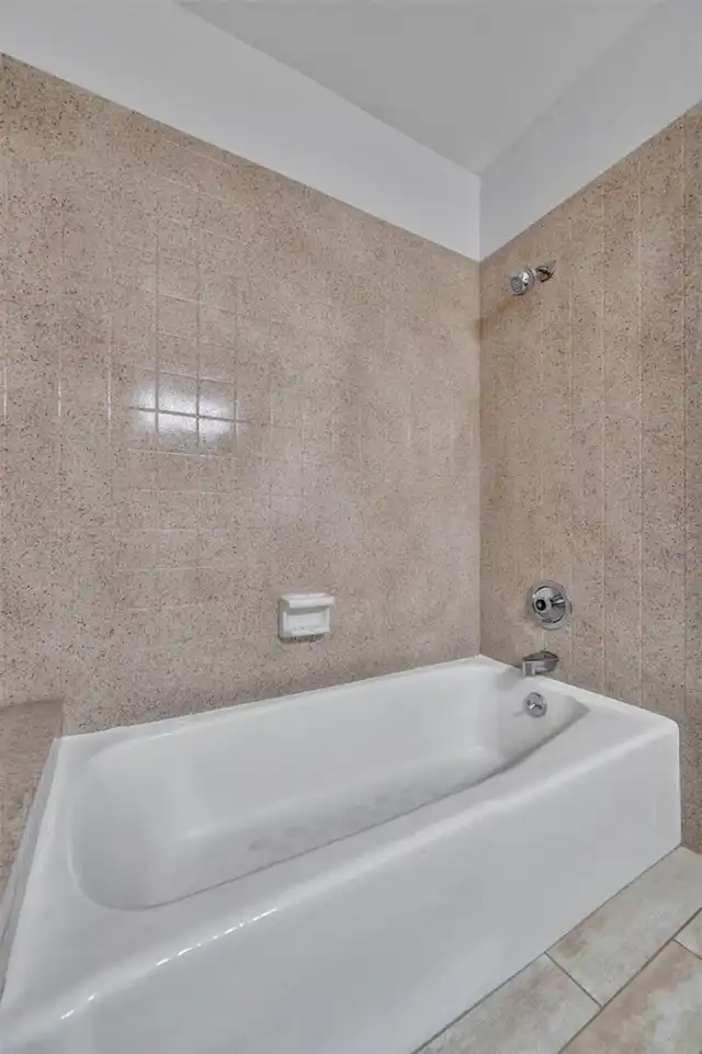Listing Photo 37