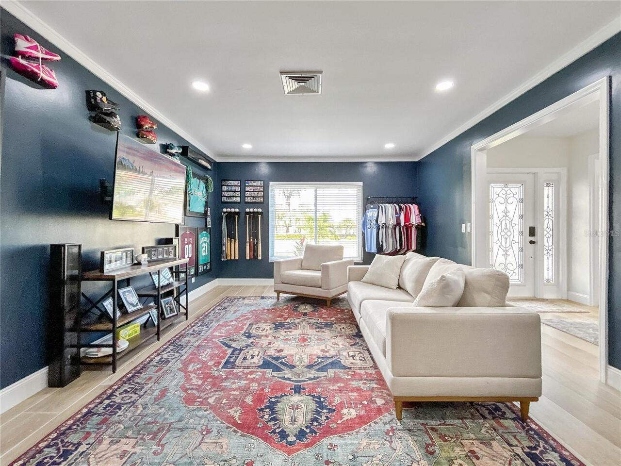 Listing Photo 18
