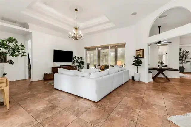 Listing Photo 27