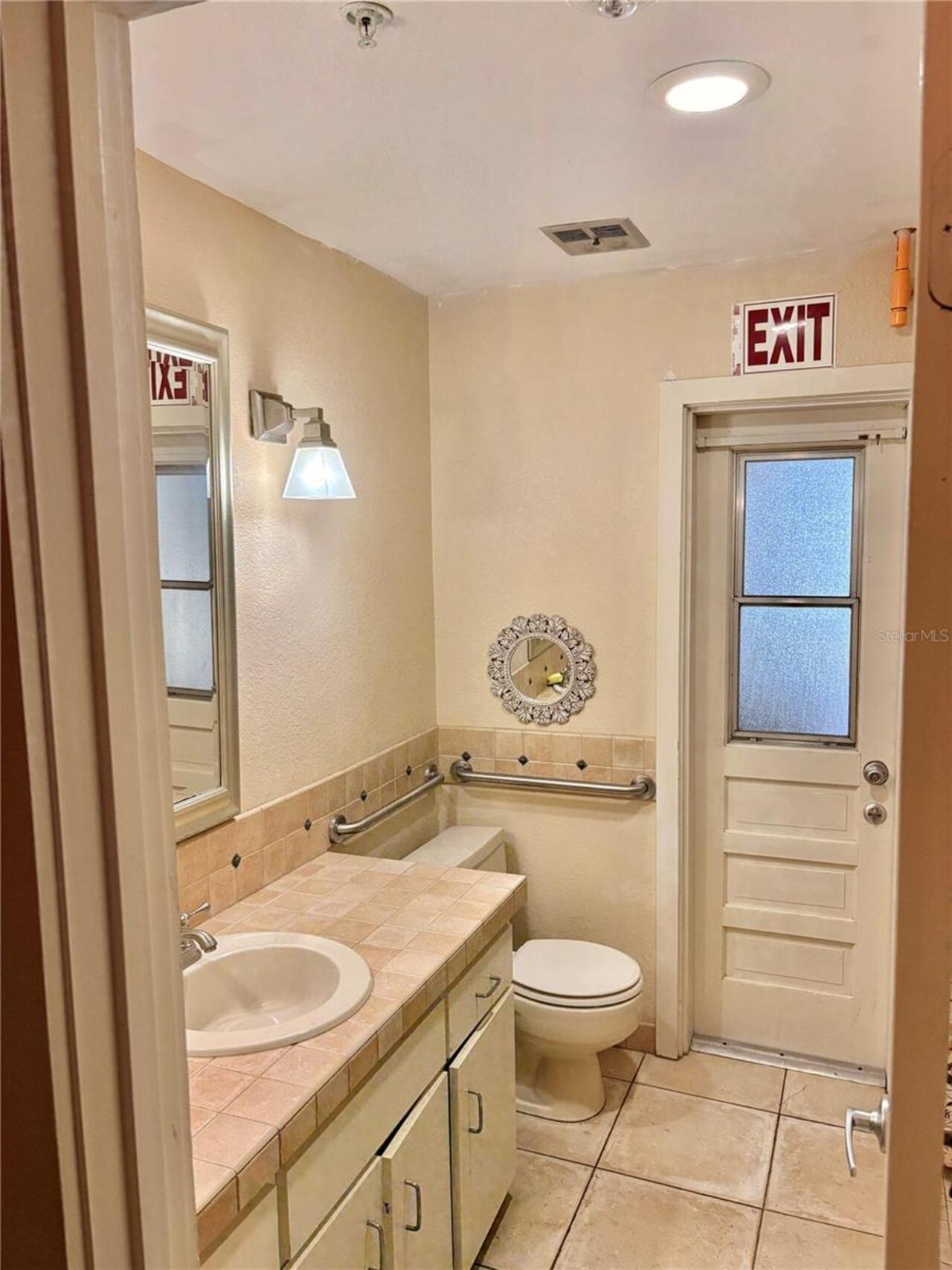 Listing Photo 38