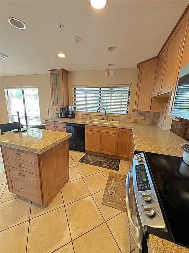 Listing Photo 33