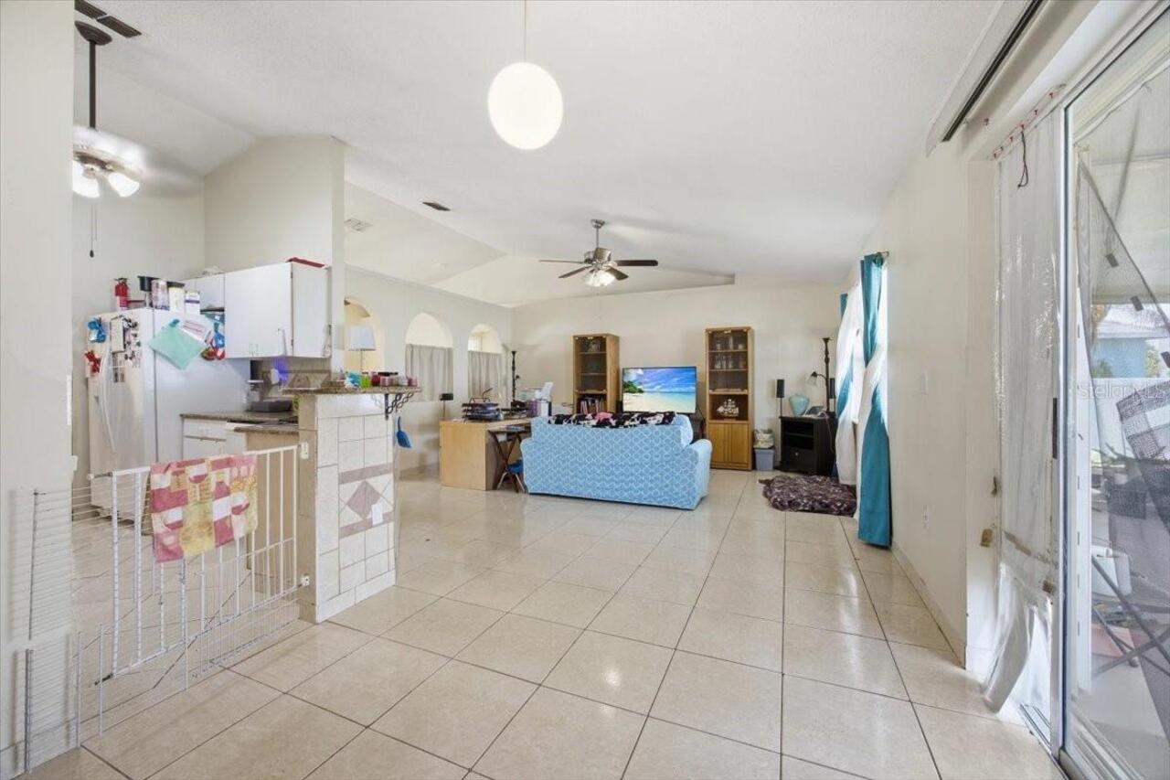 Listing Photo 15