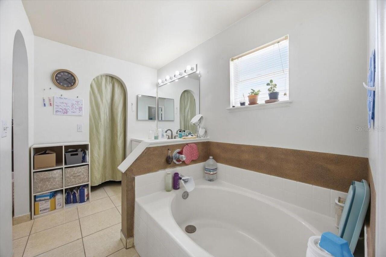 Listing Photo 23