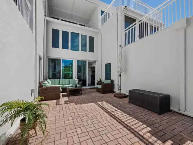 Listing Photo 23