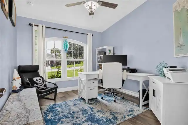 Listing Photo 18