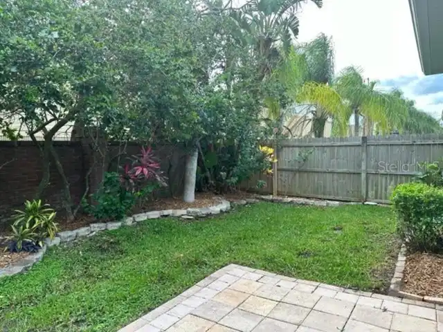 Listing Photo 12