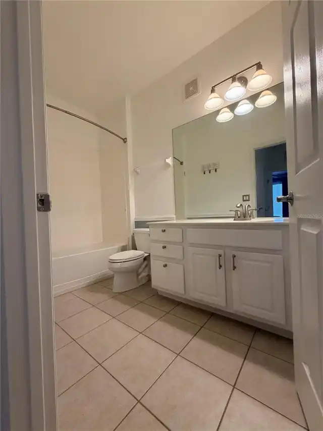 Listing Photo 20